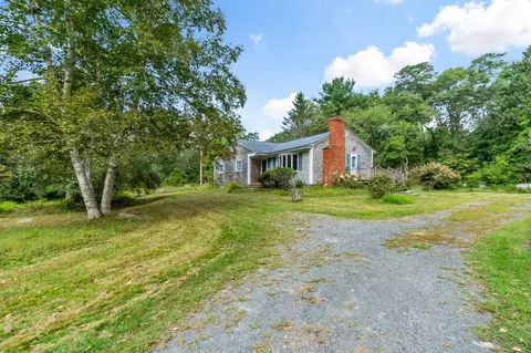 Exterior - 2 County St, Rehoboth, MA 02769 photo 5 of 9