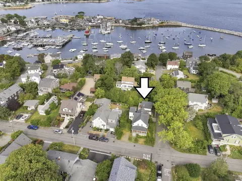 19 Norwood Ave, Rockport, MA 01966
