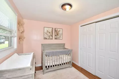 Bedroom - 92 Louis Rd, Springfield, MA 01118 photo 6 of 7