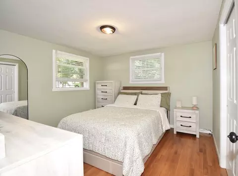 Bedroom - 92 Louis Rd, Springfield, MA 01118 photo 4 of 7