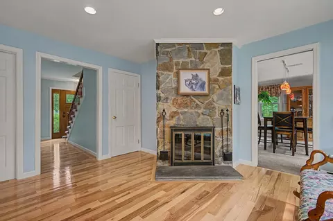 Entry Way - 60 Main Rd, Westhampton, MA 01027 photo 2 of 2