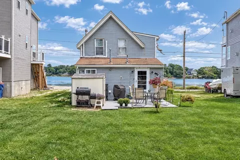 Exterior - 12 North Blvd, Wareham, MA 02571 photo 3 of 4