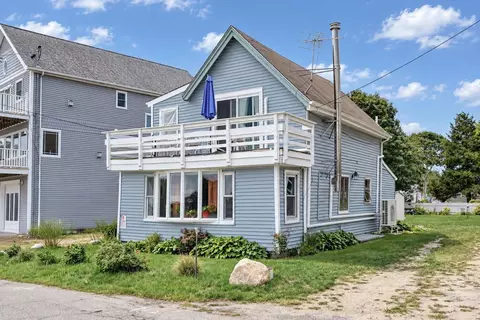 Exterior - 12 North Blvd, Wareham, MA 02571 photo 1 of 4