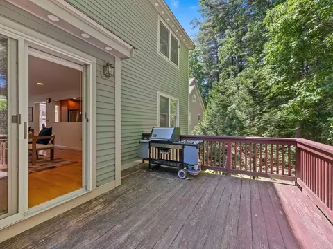 Exterior - 4 Quail Run #4, Acton, MA 01720 photo 3 of 6