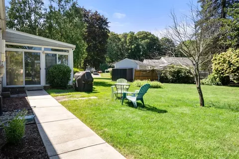 Exterior - 4 Carson Rd, Woburn, MA 01801 photo 6 of 9