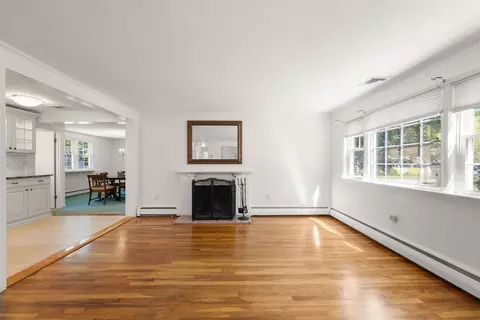 Living - 4 Carson Rd, Woburn, MA 01801 photo 2 of 6