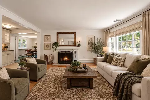 Living - 4 Carson Rd, Woburn, MA 01801 photo 1 of 6