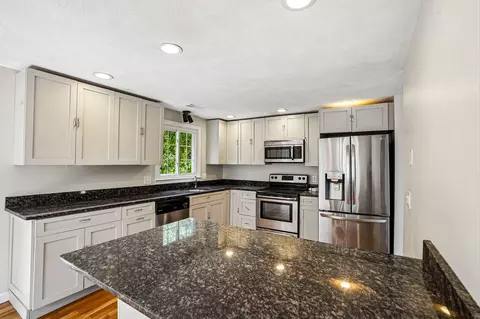 Kitchen - 7 Nirvana Dr, Saugus, MA 01906 photo 1 of 1