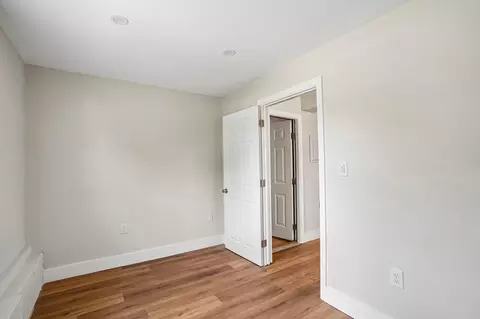 Bedroom - 7 Nirvana Dr, Saugus, MA 01906 photo 3 of 10