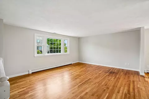 Living - 7 Nirvana Dr, Saugus, MA 01906 photo 1 of 5