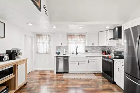 Kitchen - 25 Orient St, Worcester, MA 01604 photo 3 of 3
