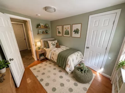 Bedroom - 222 Parker St, Indian Orchard, MA 01151 photo 6 of 6