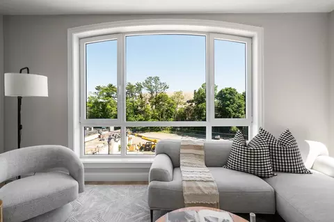 13 Wentworth Rd #402, Quincy, MA 02170