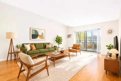 100 Lexington St #B8, Belmont, MA 02478