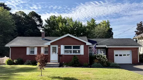 Exterior - 229 Mccarthy Ave, Chicopee, MA 01020 photo 2 of 13