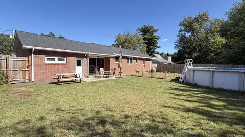 Exterior - 229 Mccarthy Ave, Chicopee, MA 01020 photo 12 of 13