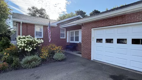 Exterior - 229 Mccarthy Ave, Chicopee, MA 01020 photo 4 of 13