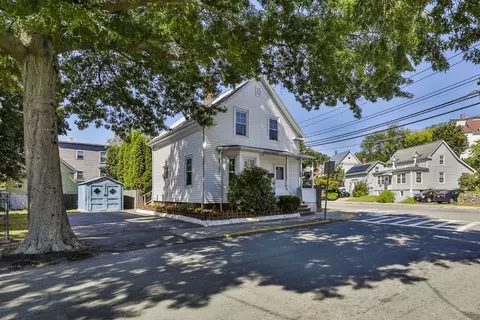 102 Kirtland St, Lynn, MA 01905