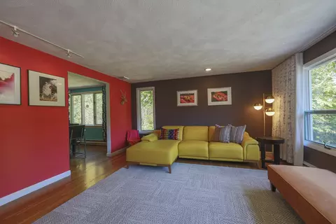 Living - 12 Stevens Pl, Saugus, MA 01906 photo 4 of 5