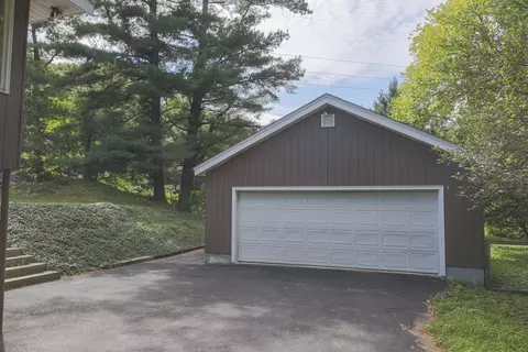 Exterior - 12 Stevens Pl, Saugus, MA 01906 photo 6 of 7