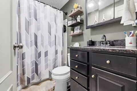 Bath - 5455 N Main St #20E, Fall River, MA 02720 photo 2 of 2