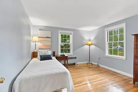 Bedroom - 76 Curtis St, Reading, MA 01867 photo 1 of 6