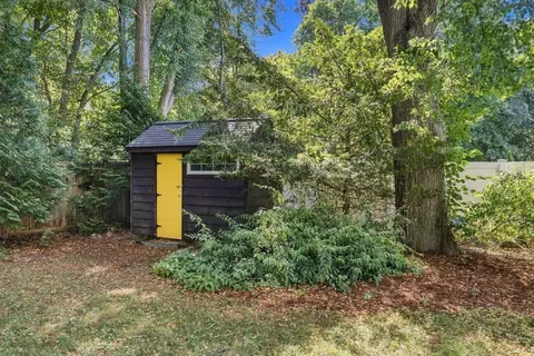 Exterior - 76 Curtis St, Reading, MA 01867 photo 6 of 8