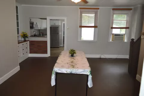 Dining - 444 Putnam Hill Rd, Sutton, MA 01590 photo 1 of 1