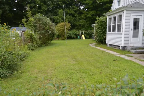 Exterior - 444 Putnam Hill Rd, Sutton, MA 01590 photo 3 of 5