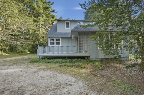Exterior - 14 Crooked River Rd, Wareham, MA 02571 photo 2 of 8