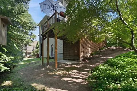 Exterior - 11 Stephanie Cir, Springfield, MA 01129 photo 15 of 18