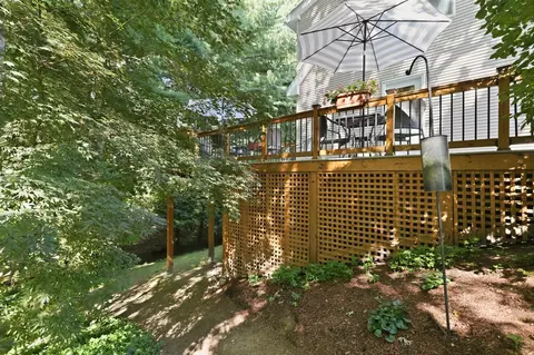 Exterior - 11 Stephanie Cir, Springfield, MA 01129 photo 10 of 18