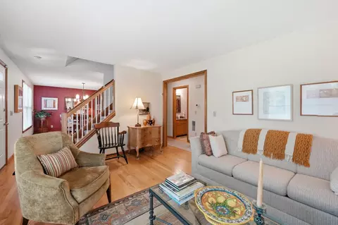 Living - 11 Stephanie Cir, Springfield, MA 01129 photo 1 of 2
