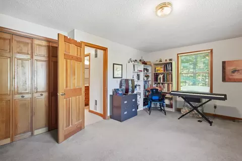 Bedroom - 11 Stephanie Cir, Springfield, MA 01129 photo 1 of 3
