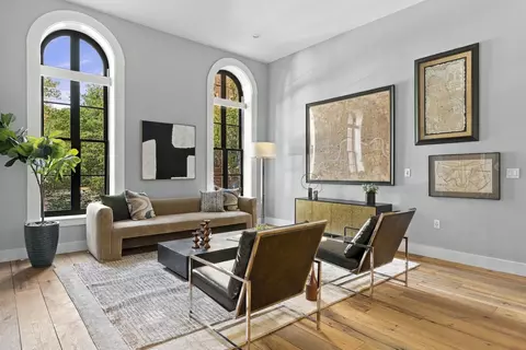 21 Father Francis Gilday St #109, Boston, MA 02118