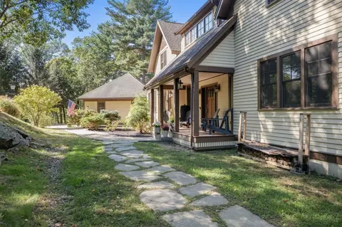 Exterior - 250 Meadowbrook Rd, Dedham, MA 02026 photo 7 of 7