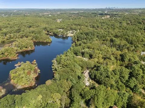 View/Area - 250 Meadowbrook Rd, Dedham, MA 02026 photo 2 of 2