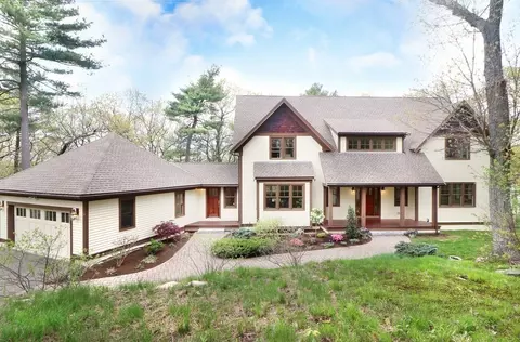 Exterior - 250 Meadowbrook Rd, Dedham, MA 02026 photo 1 of 7