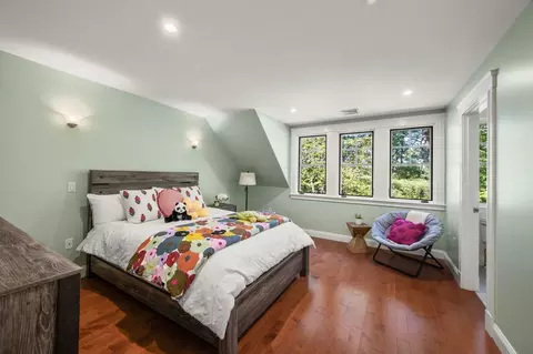 Bedroom - 250 Meadowbrook Rd, Dedham, MA 02026 photo 4 of 6