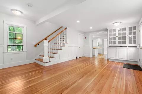 Living - 19-21 Downfall Rd, Newbury, MA 01922 photo 2 of 2