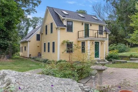 Exterior - 19-21 Downfall Rd, Newbury, MA 01922 photo 4 of 11