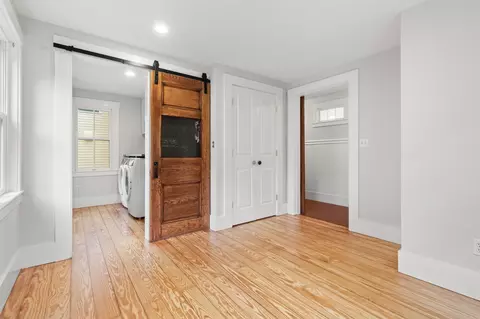 Entry Way - 19-21 Downfall Rd, Newbury, MA 01922 photo 1 of 3