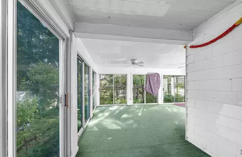 Exterior - 135 Emerson St, Springfield, MA 01118 photo 8 of 8