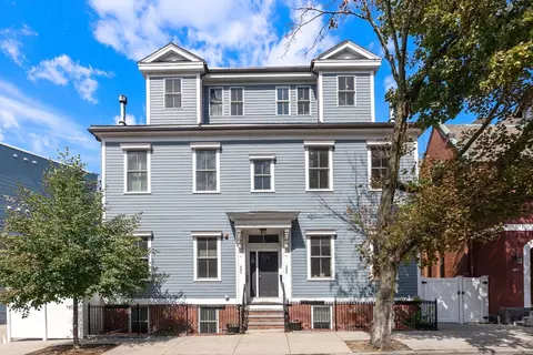 Exterior - 482 E Fourth St #4, Boston, MA 02127 photo 6 of 6