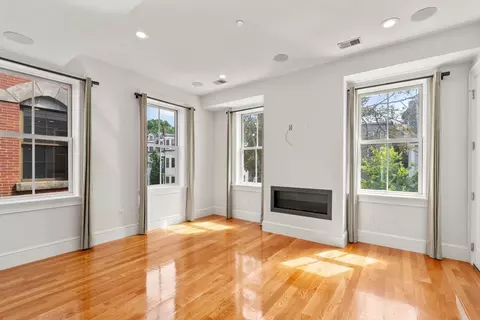 Living - 482 E Fourth St #4, Boston, MA 02127 photo 2 of 4