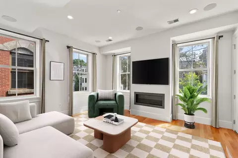 Other - 482 E Fourth St #4, Boston, MA 02127 photo 1 of 2