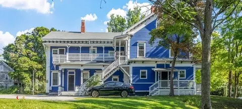 Exterior - 75 Chatham St, Worcester, MA 01609 photo 2 of 8