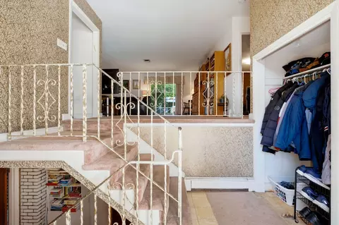 Entry Way - 205 Gardner Rd, Brookline, MA 02445 photo 1 of 2