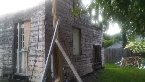 Exterior - 4 Park St, Georgetown, MA 01833 photo 1 of 5