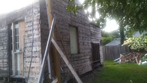 Exterior - 4 Park St, Georgetown, MA 01833 photo 2 of 5